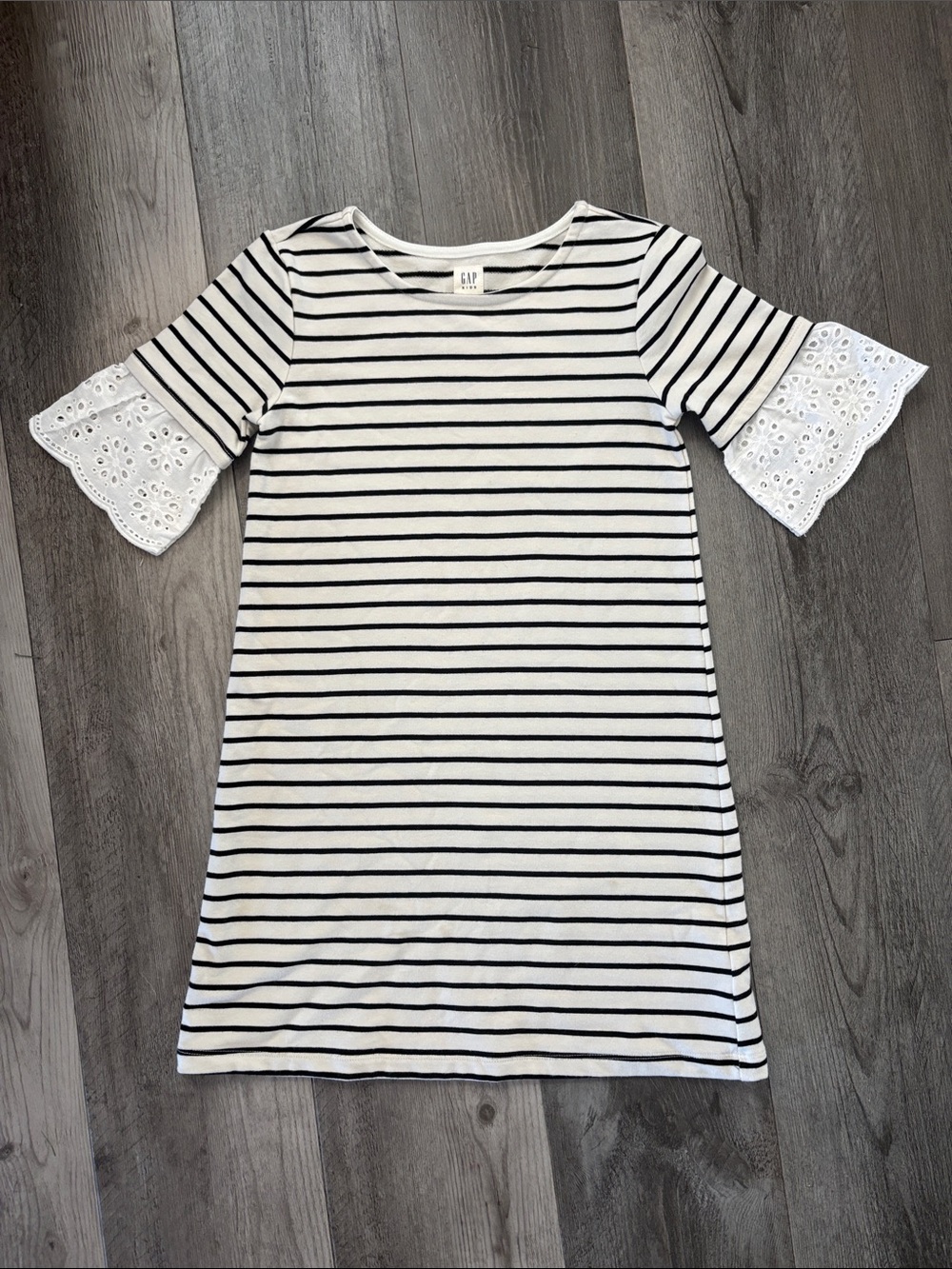 GAP Kids White and Black Striped Dress w/ Lace Sleeve Detail - EUC, size 8